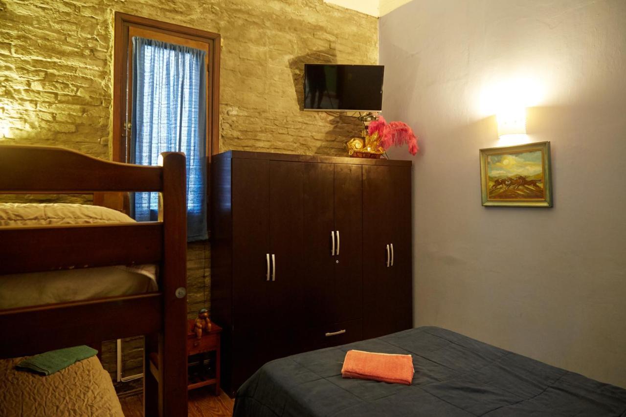 Una Noche Mas B & B Μοντεβιδέο Εξωτερικό φωτογραφία